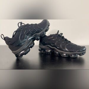 Nike mens Air VaporMax Plus size 13